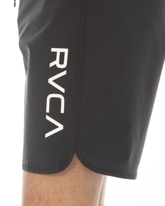 OUTLETタイムセール】RVCA メンズ EASTERN TRUNK 18 ボードショーツ