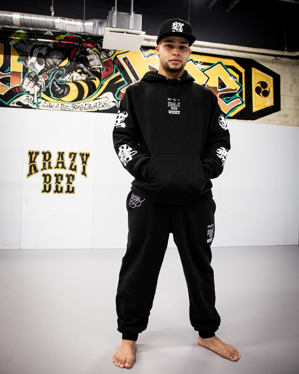 RVCA SPORT メンズ 【KRAZY BEE】 KRAZY BEE PANTS スウェットパンツ 